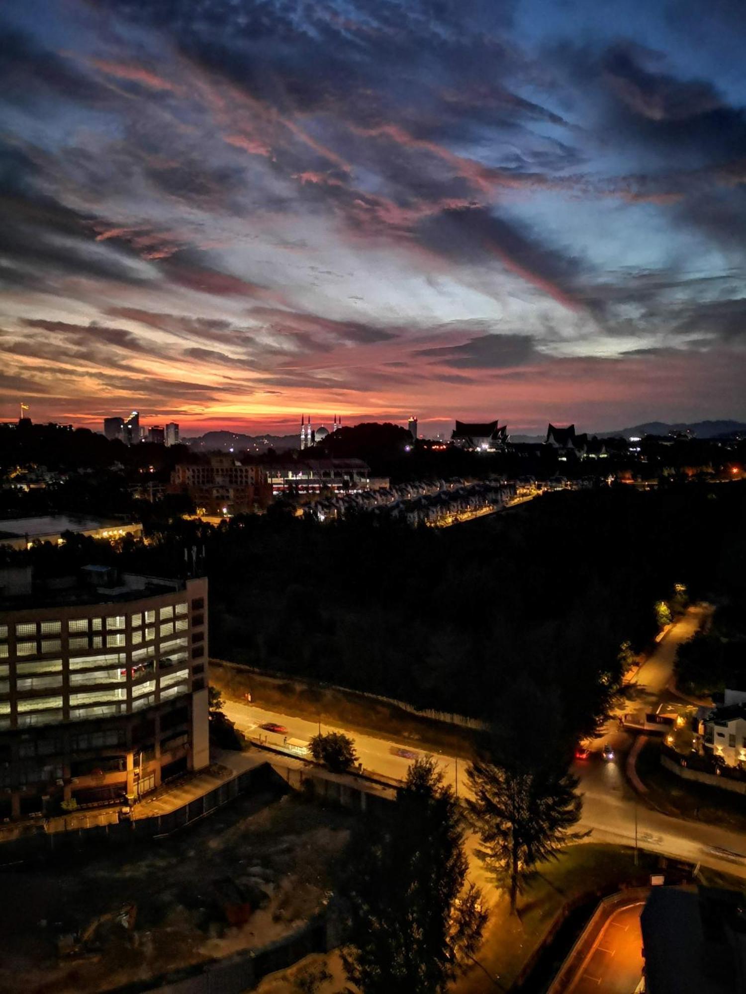 Enarahomes Shah Alam Exteriér fotografie