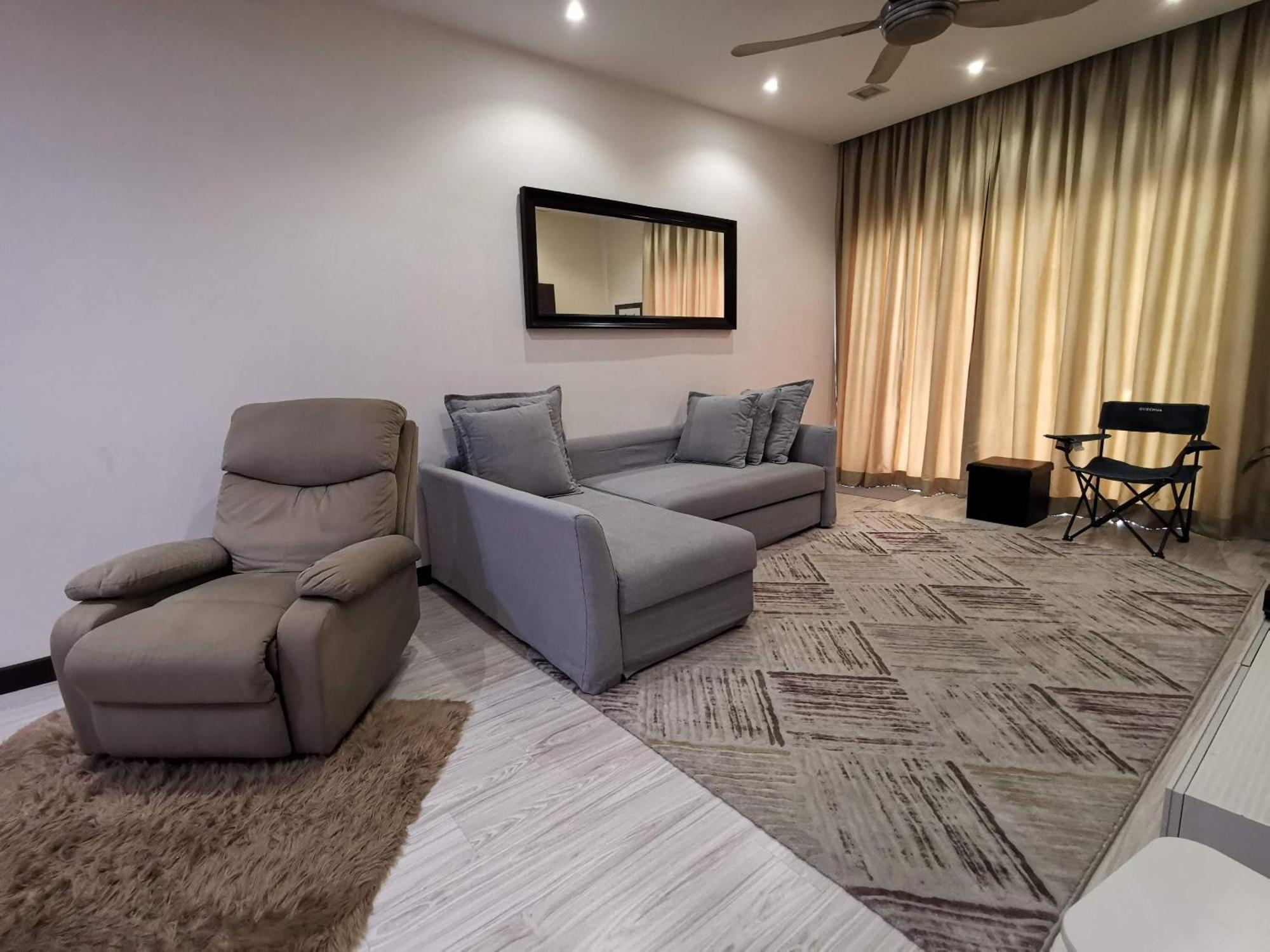 Enarahomes Shah Alam Exteriér fotografie